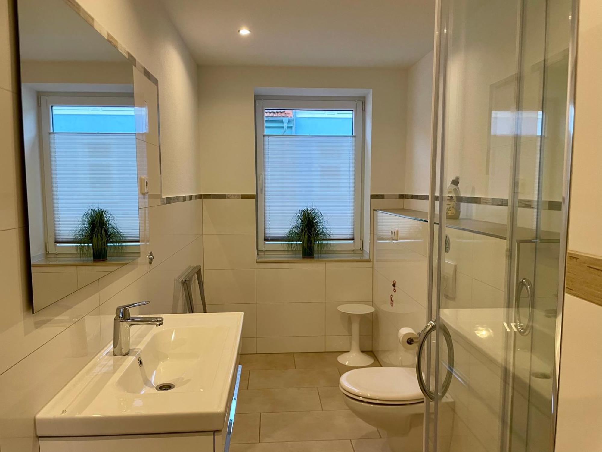 Stadtoase Geraeumige Gaestewohnungen Mit Balkon, Komfort, Modernitaet Und Ruhe, Fuer Monteure Geeignet, Free Wifi Frankenberg Dış mekan fotoğraf