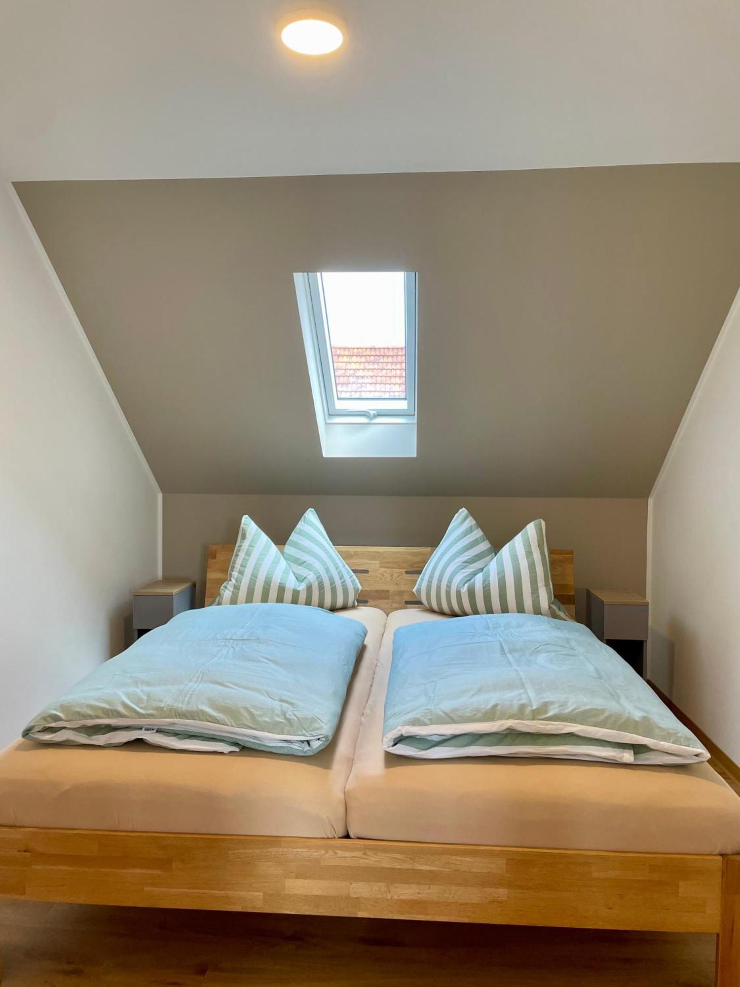 Stadtoase Geraeumige Gaestewohnungen Mit Balkon, Komfort, Modernitaet Und Ruhe, Fuer Monteure Geeignet, Free Wifi Frankenberg Dış mekan fotoğraf