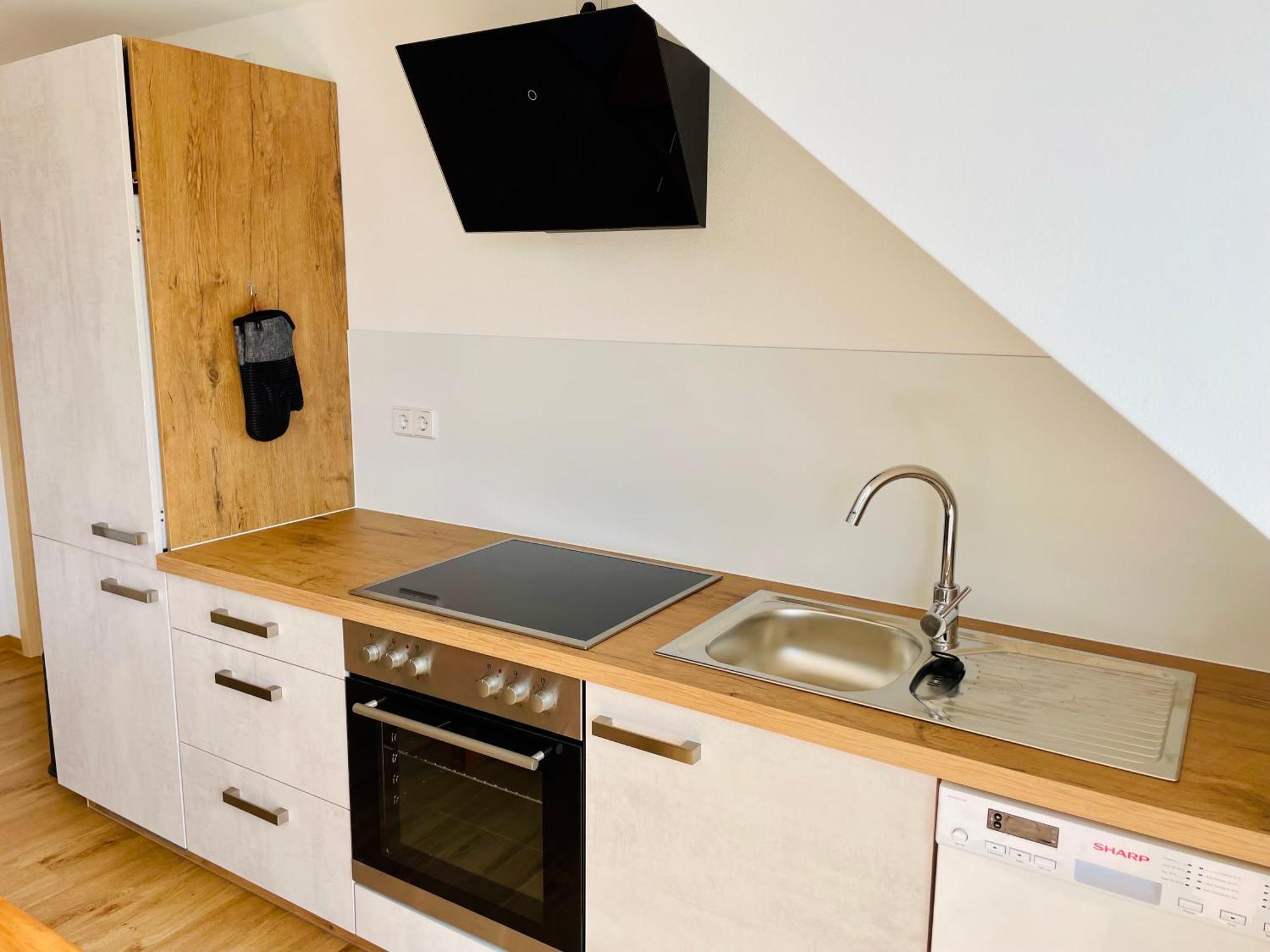 Stadtoase Geraeumige Gaestewohnungen Mit Balkon, Komfort, Modernitaet Und Ruhe, Fuer Monteure Geeignet, Free Wifi Frankenberg Dış mekan fotoğraf