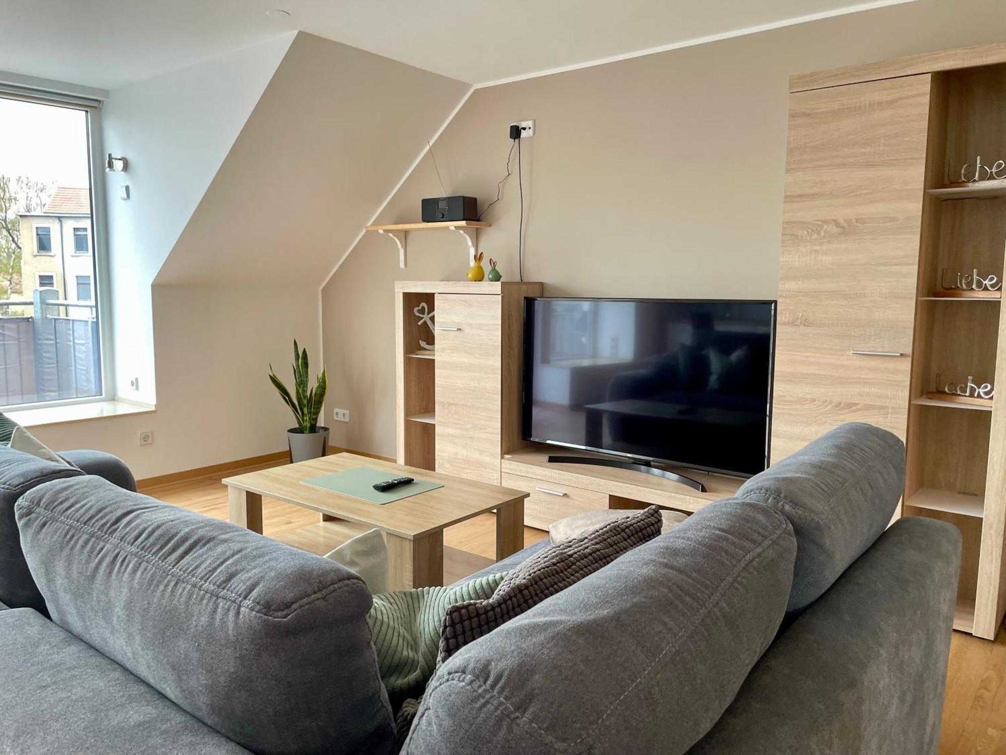 Stadtoase Geraeumige Gaestewohnungen Mit Balkon, Komfort, Modernitaet Und Ruhe, Fuer Monteure Geeignet, Free Wifi Frankenberg Dış mekan fotoğraf
